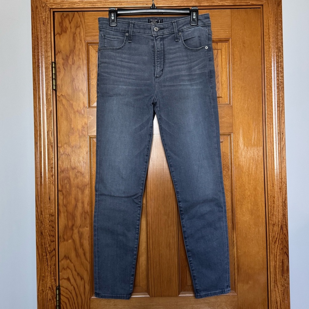 Abercrombie Simone High Rise Super Skinny Jean